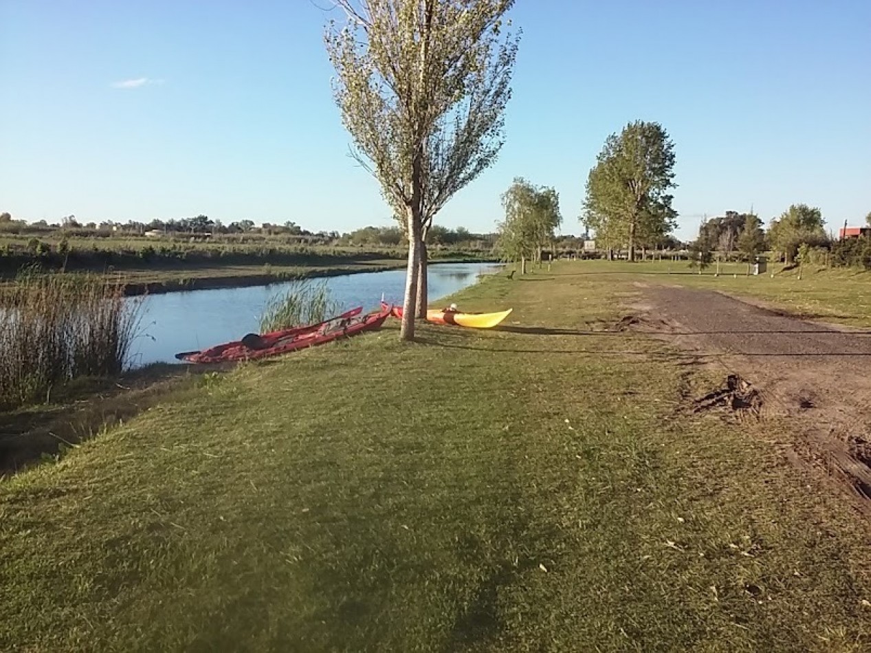 Lote + Casa 3 dormitorios Prefabricada en el Barrio Cerrado mas Hermoso y Agreste de Chascomus! Club San Huberto con Salida a la Laguna!