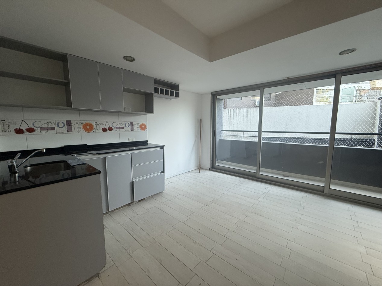 Departamento de 1amb con Balcon Apto Prof. Z/Plaza Arenales, Villa Devoto