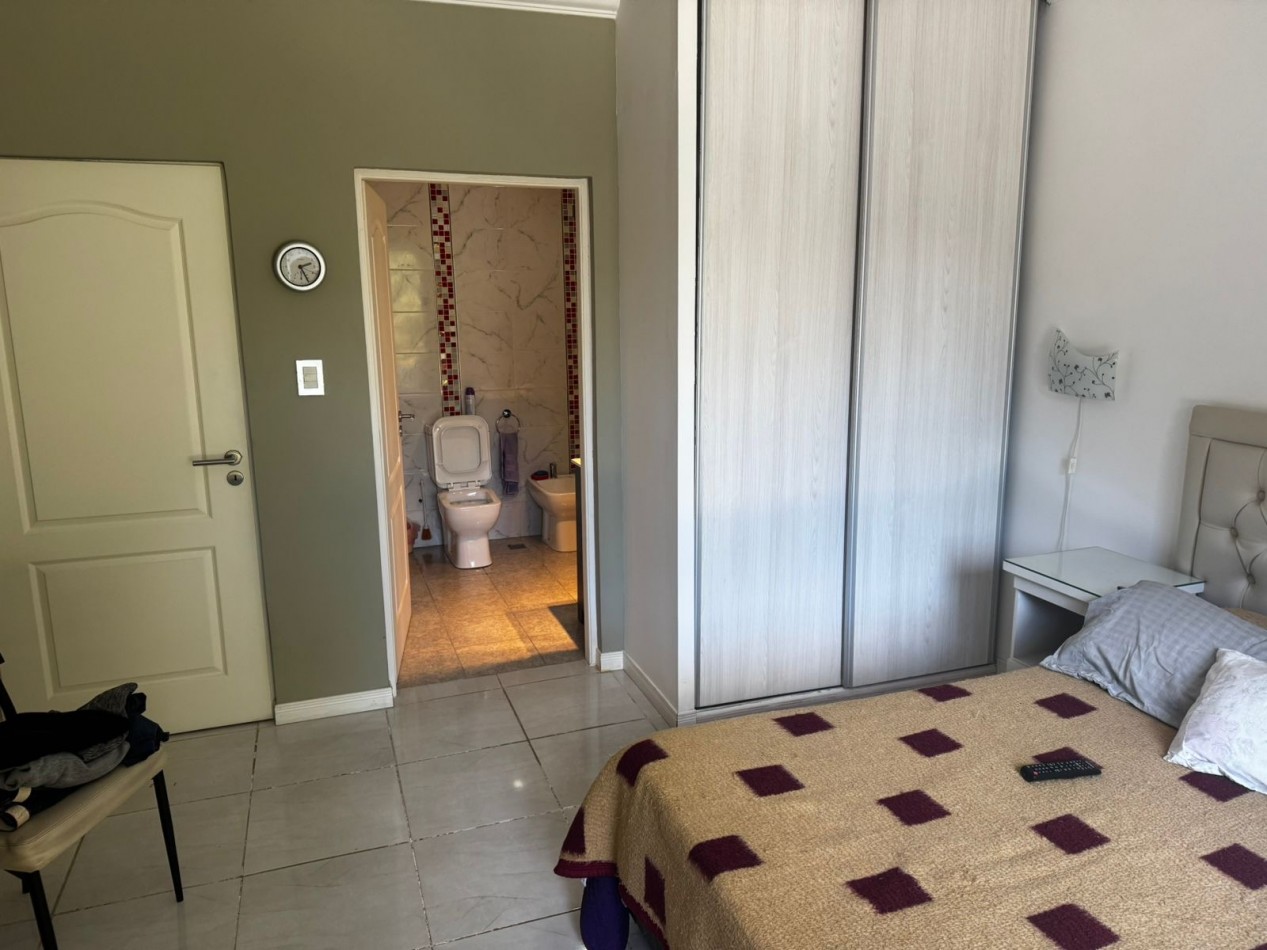 Increible Casa 6 ambientes con la mejor piscina de Canning! sobre Lote de 1200 m²