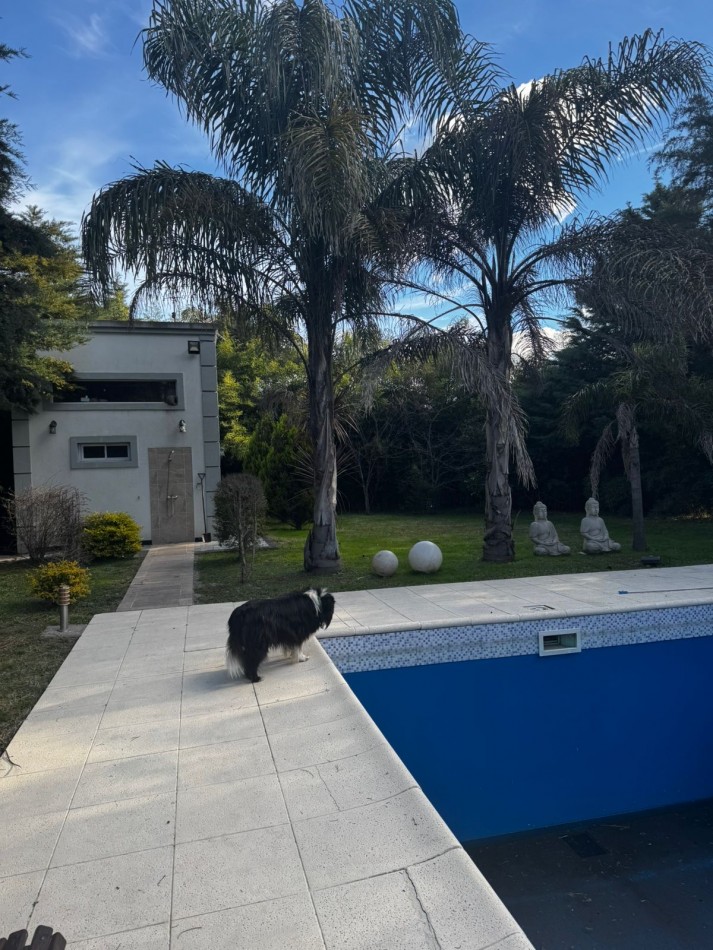 Increible Casa 6 ambientes con la mejor piscina de Canning! sobre Lote de 1200 m²