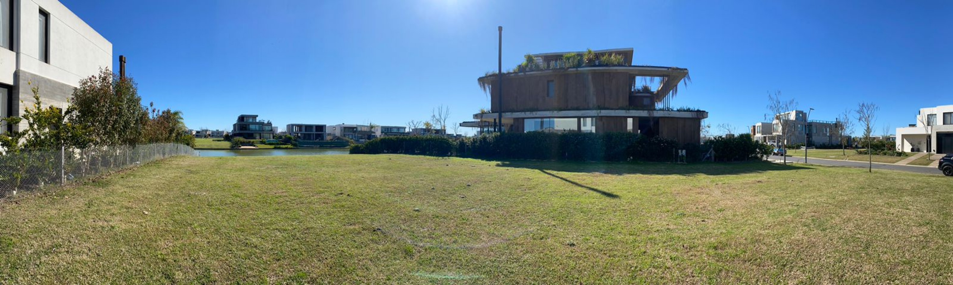 Espectacular Lote De 907m2 Al Agua En Virazon, Nordelta