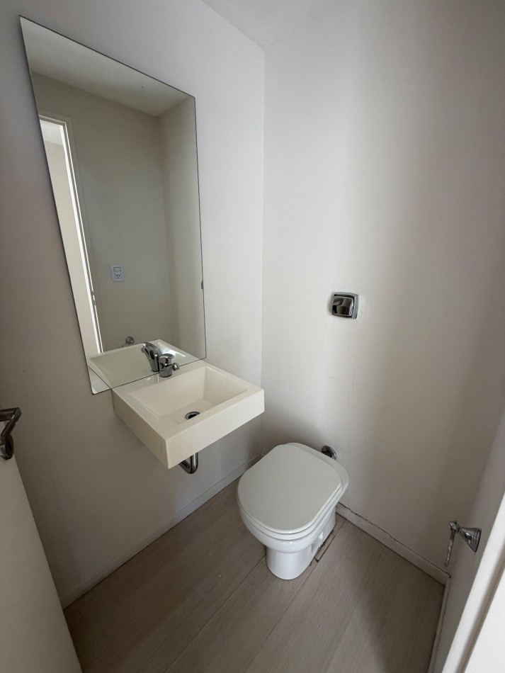Increible Departamento en Duplex con vista Panoramica a Belgrano, 2 Balcones.