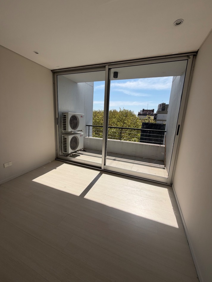 Increible Departamento en Duplex con vista Panoramica a Belgrano, 2 Balcones.