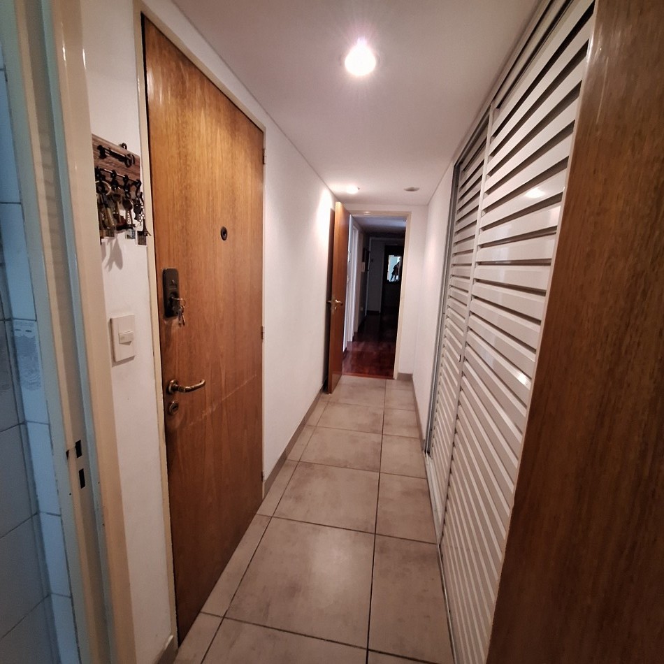 El Mejor Piso De 5 Ambientes, Dependencia y 2 Cocheras En excelente z/Caballito APTO CREDITO