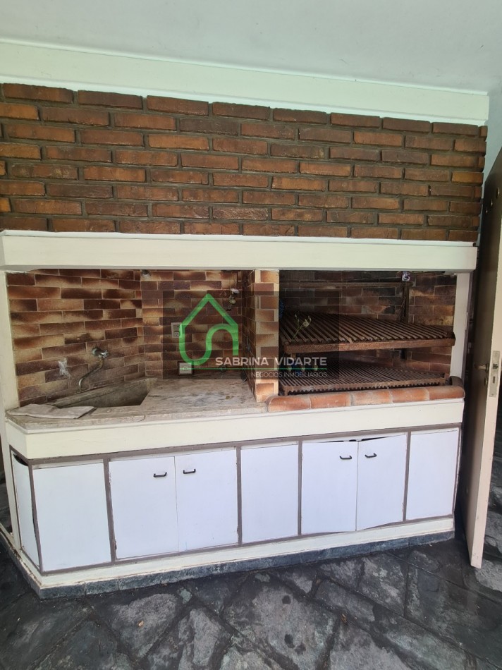 Bellisima Casa sobre Lote Propio a dos calles, Una Obra de Arte en Villa Devoto