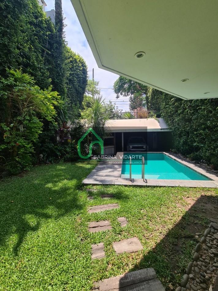 Bellisima Casa sobre Lote Propio a dos calles, Una Obra de Arte en Villa Devoto