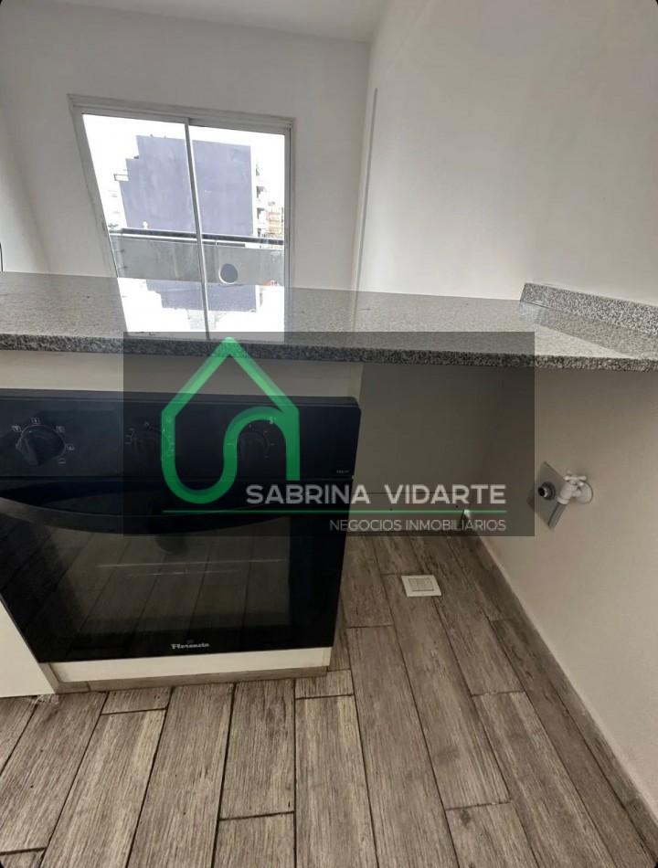OPORTUNIDAD EN VILLA DEVOTO: MODERNO Y LUMINOSO MONOAMBIENTE