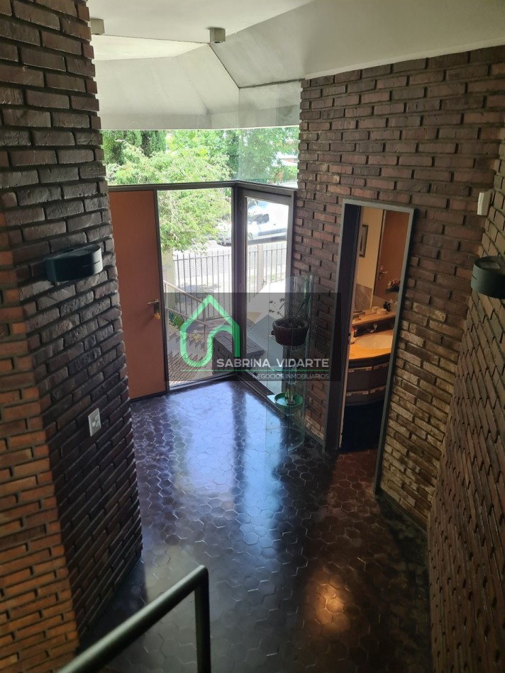 Bellisima Casa sobre Lote Propio a dos calles, Una Obra de Arte en Villa Devoto