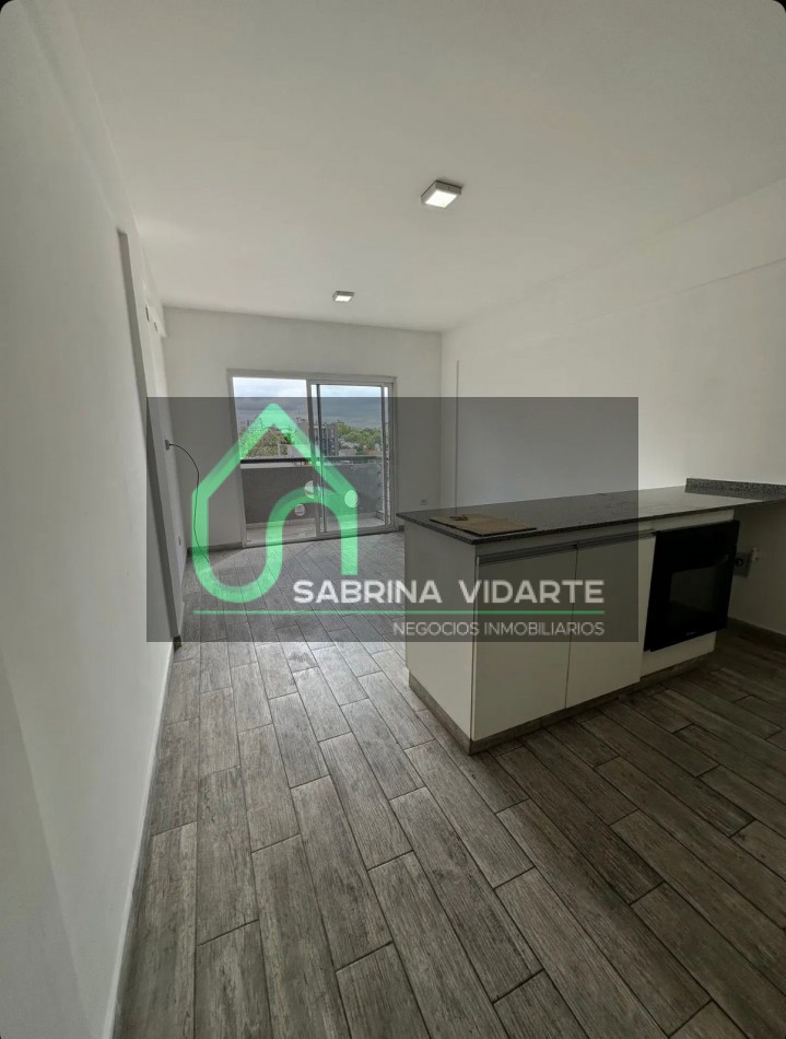 OPORTUNIDAD EN VILLA DEVOTO: MODERNO Y LUMINOSO MONOAMBIENTE