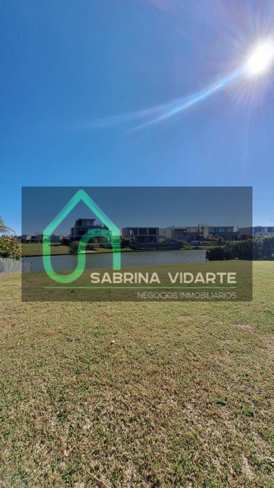 Unico Lote De 907m2 Al Agua En Virazon, Nordelta.